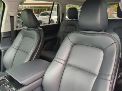 2026 Lincoln Aviator *Custom Wrap Premiere