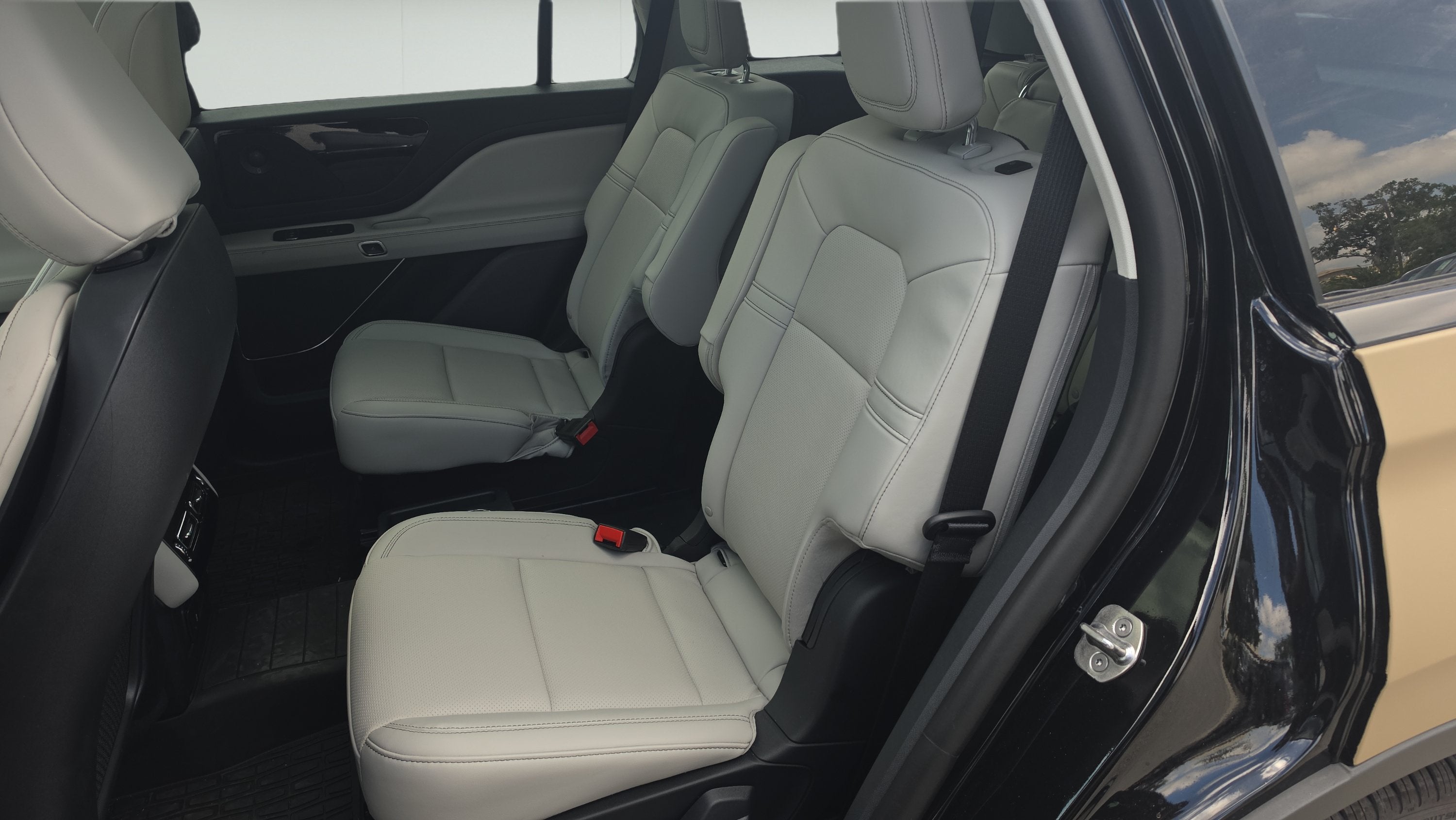 2026 Lincoln Aviator *Custom Wrap Premiere