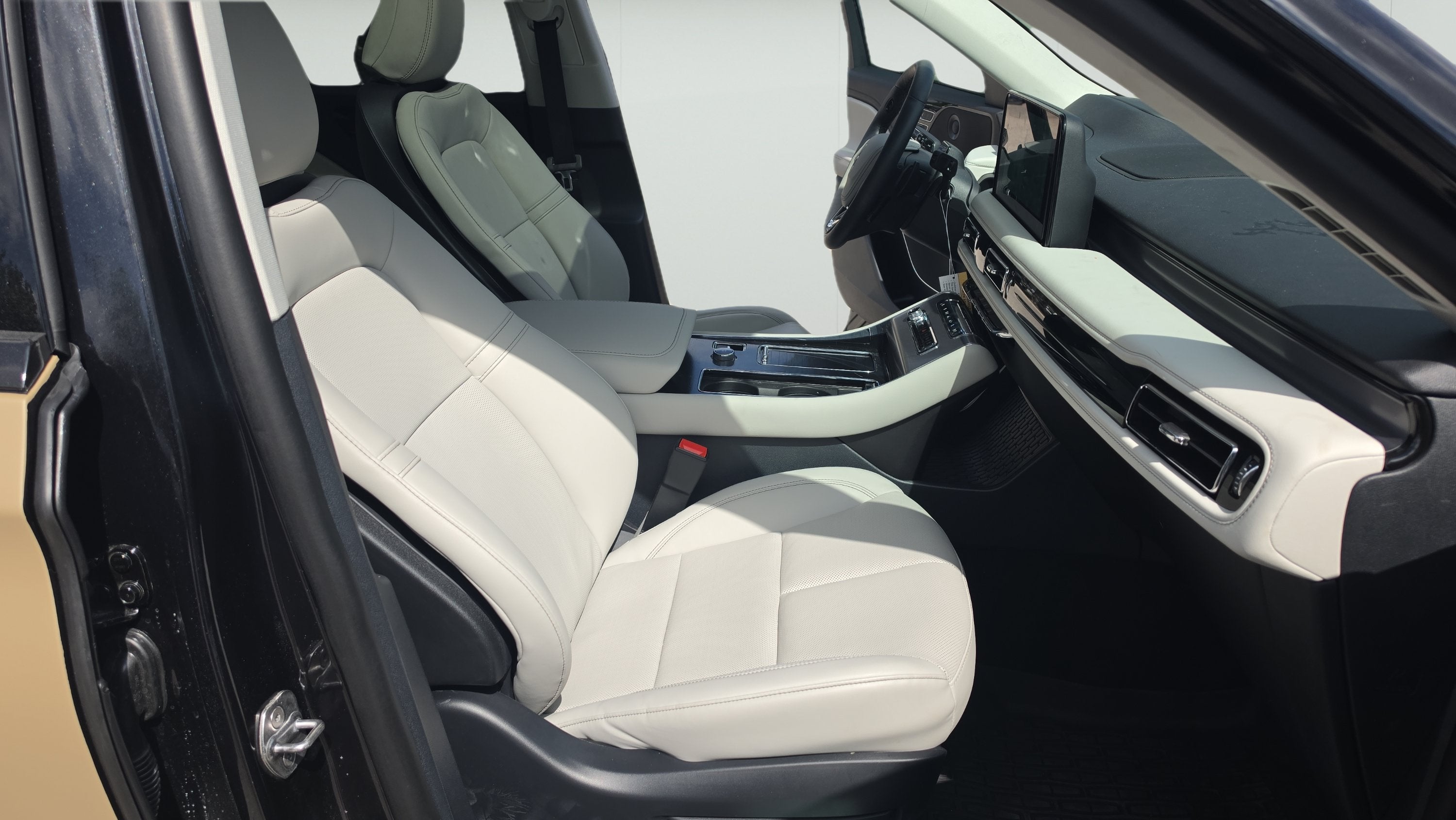2026 Lincoln Aviator *Custom Wrap Premiere
