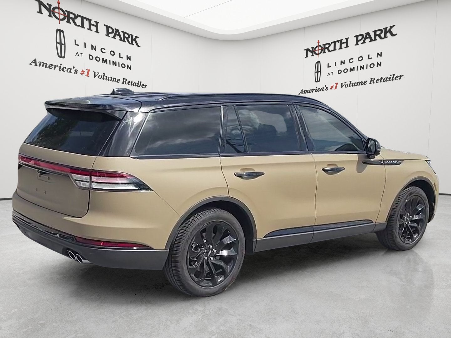 2026 Lincoln Aviator *Custom Wrap Premiere