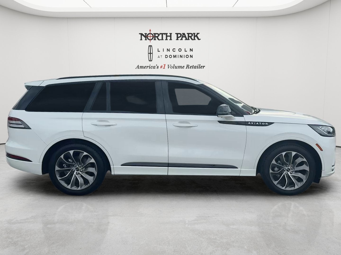 2026 Lincoln Aviator Premiere