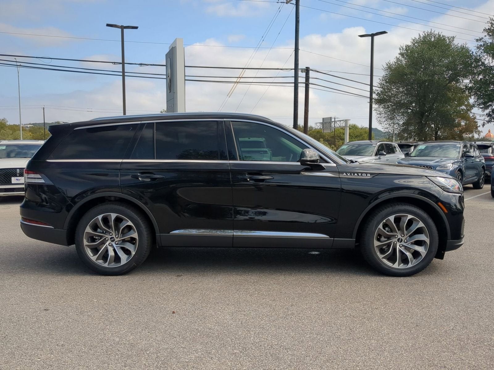 2025 Lincoln Aviator Premiere