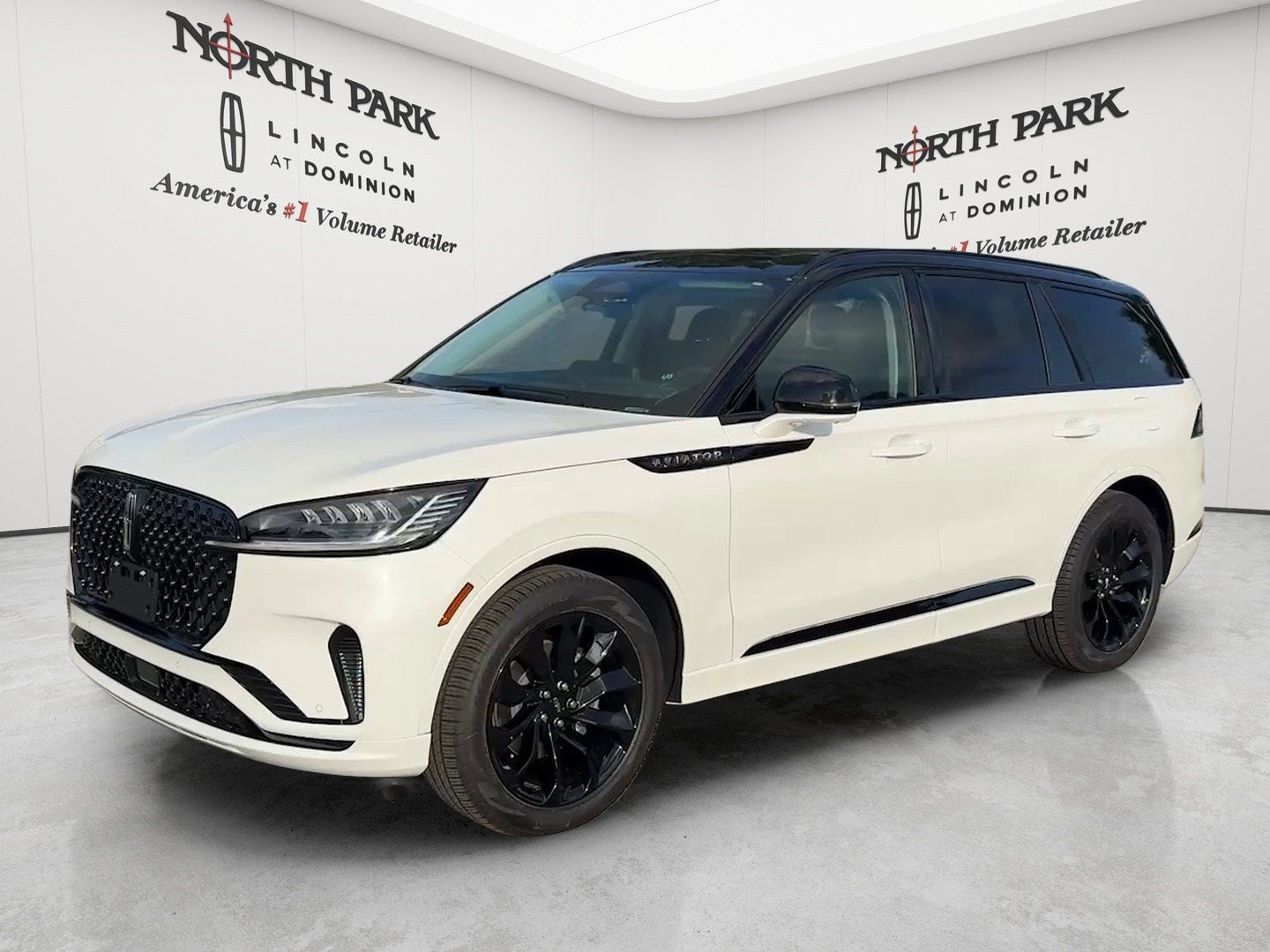 2026 Lincoln Aviator *Custom Roof Wrap Premiere
