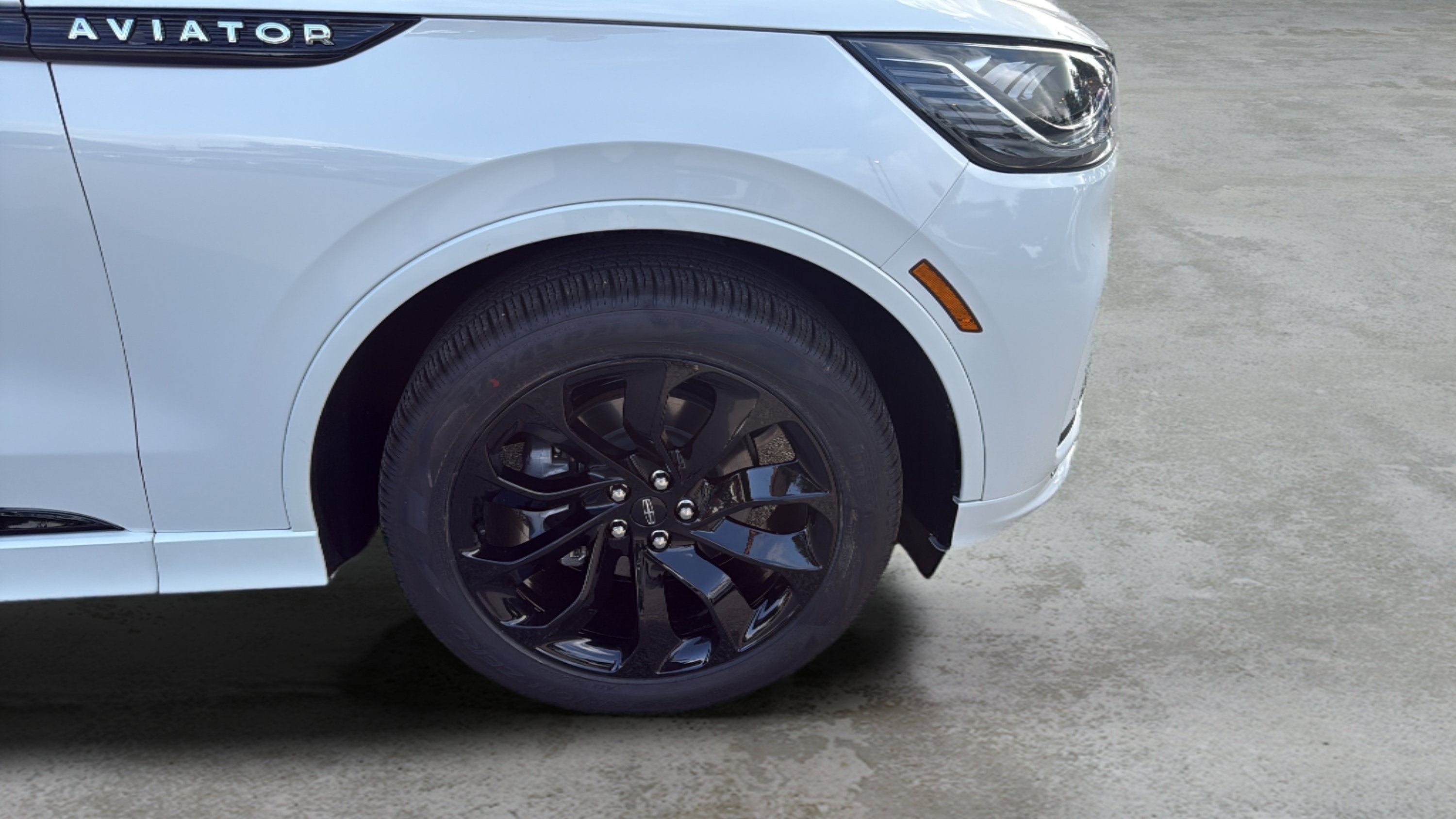 2026 Lincoln Aviator *Custom Roof Wrap Premiere