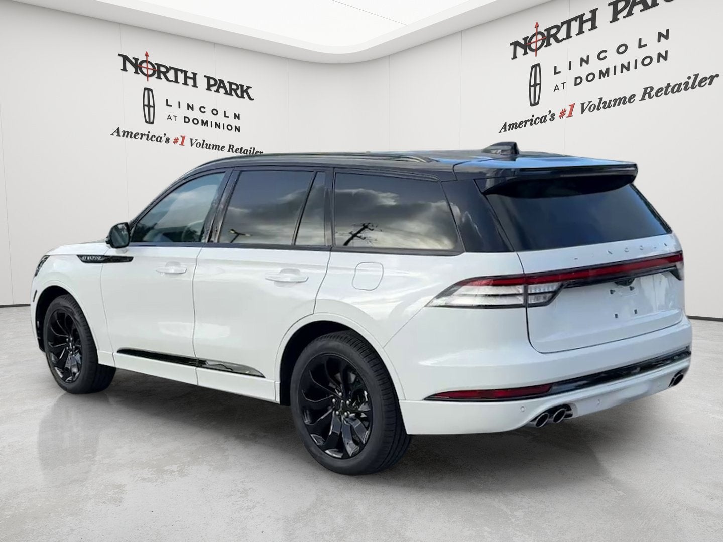 2026 Lincoln Aviator *Custom Roof Wrap Premiere
