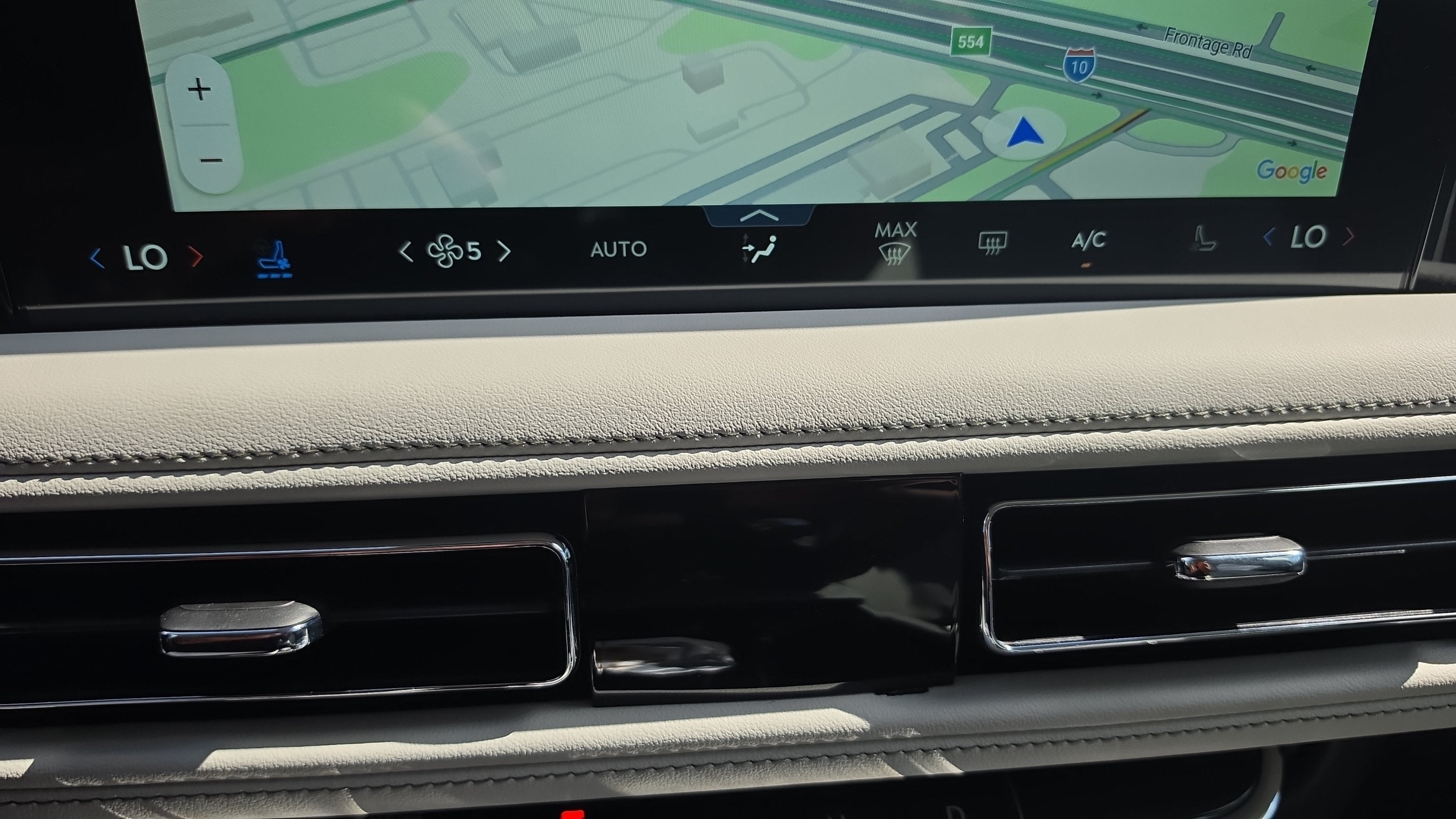 2027 Lincoln Aviator Premiere