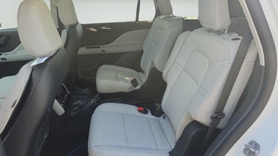 2027 Lincoln Aviator Premiere