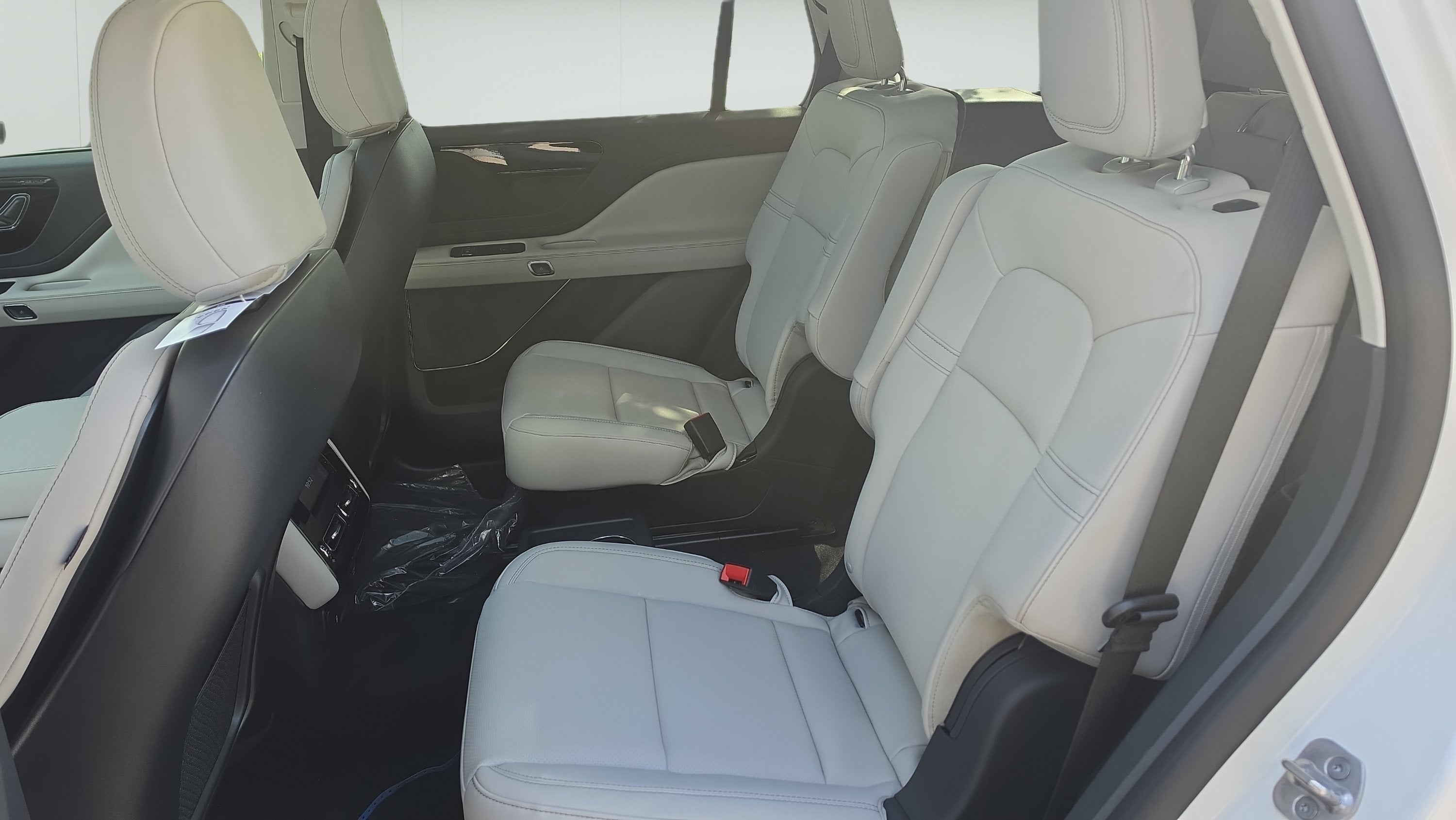 2027 Lincoln Aviator Premiere
