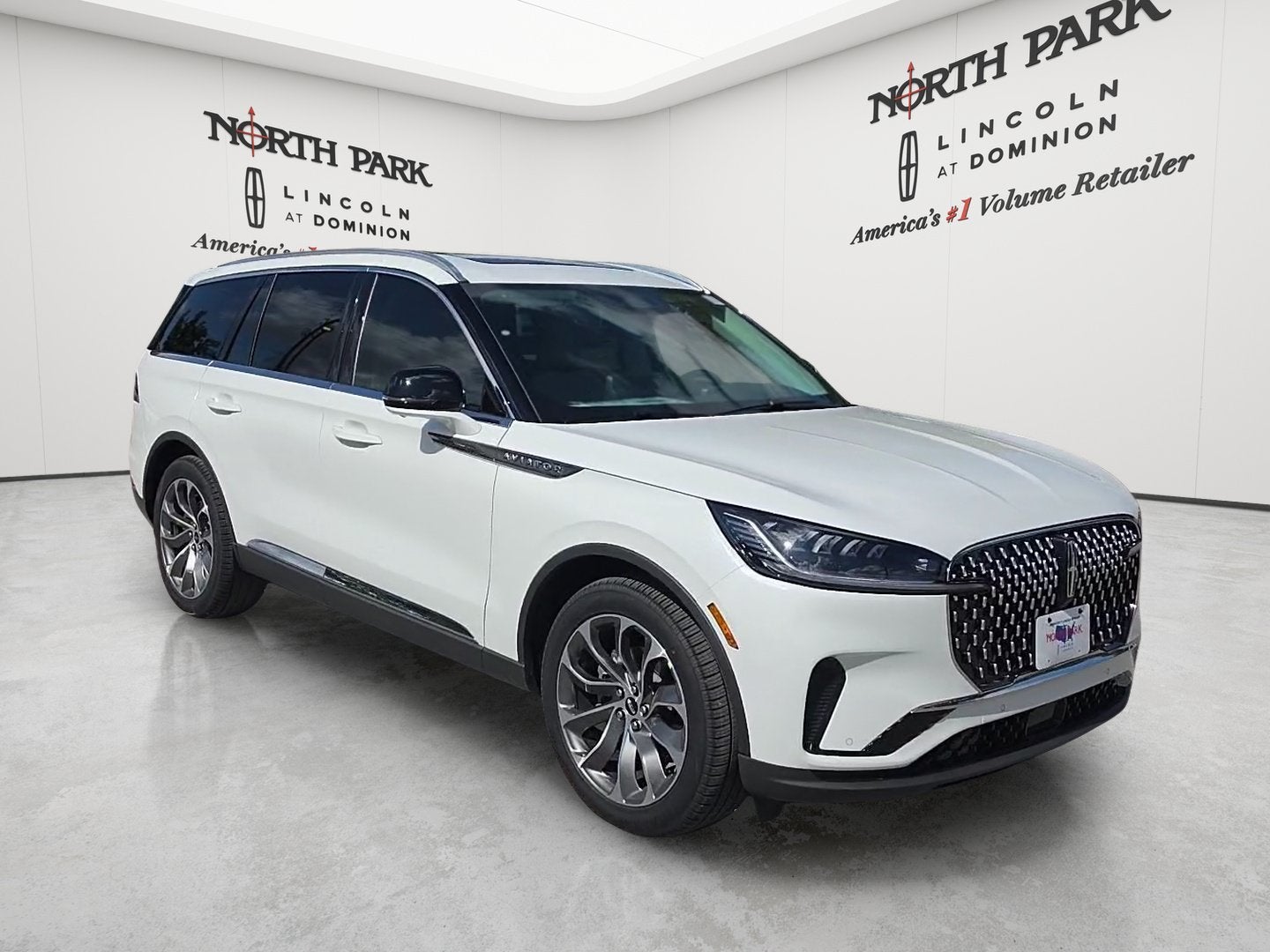 2027 Lincoln Aviator Premiere