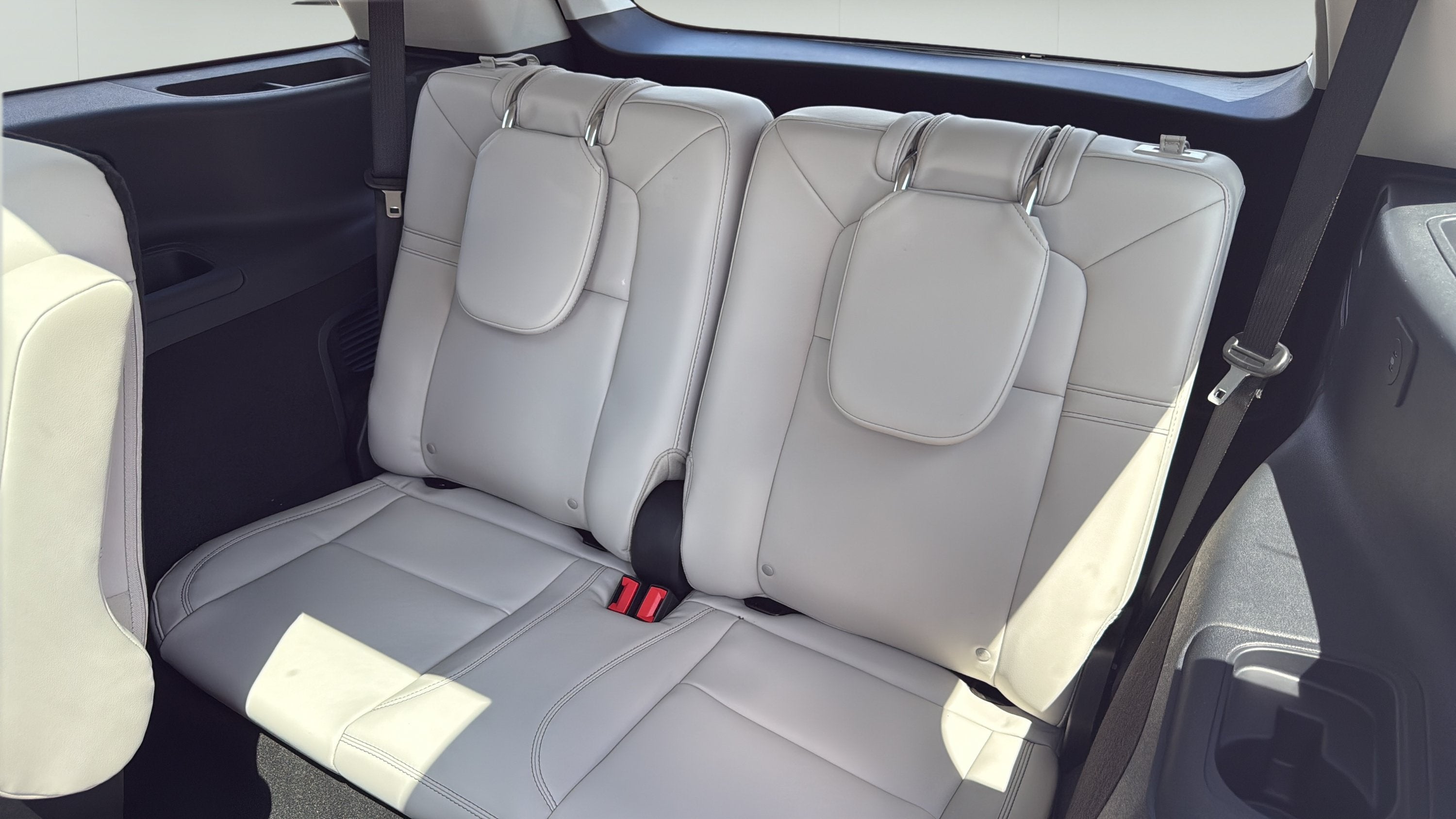 2027 Lincoln Aviator Premiere