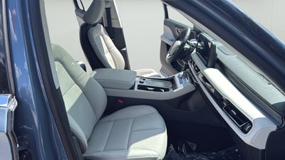 2027 Lincoln Aviator Premiere