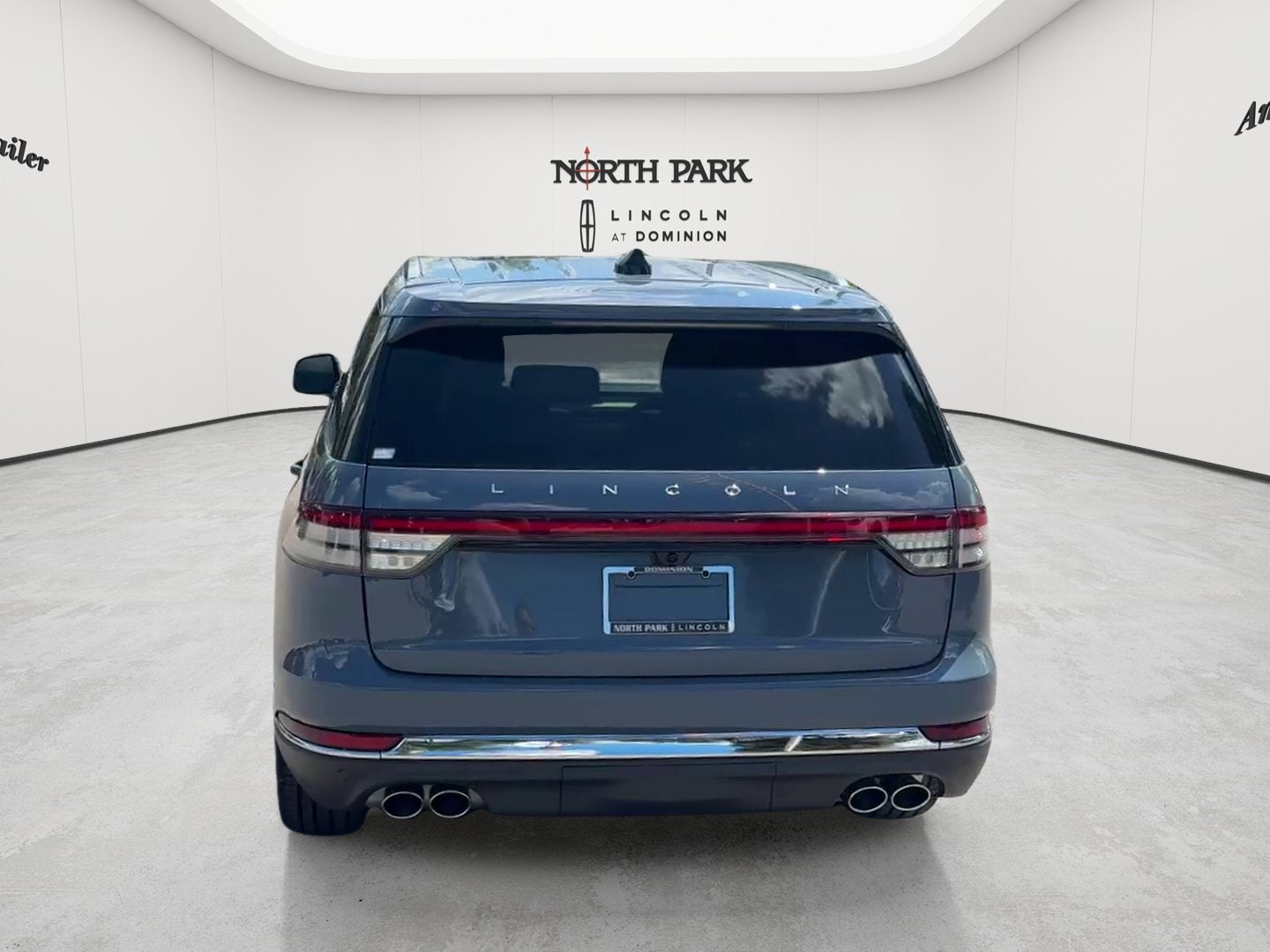 2027 Lincoln Aviator Premiere