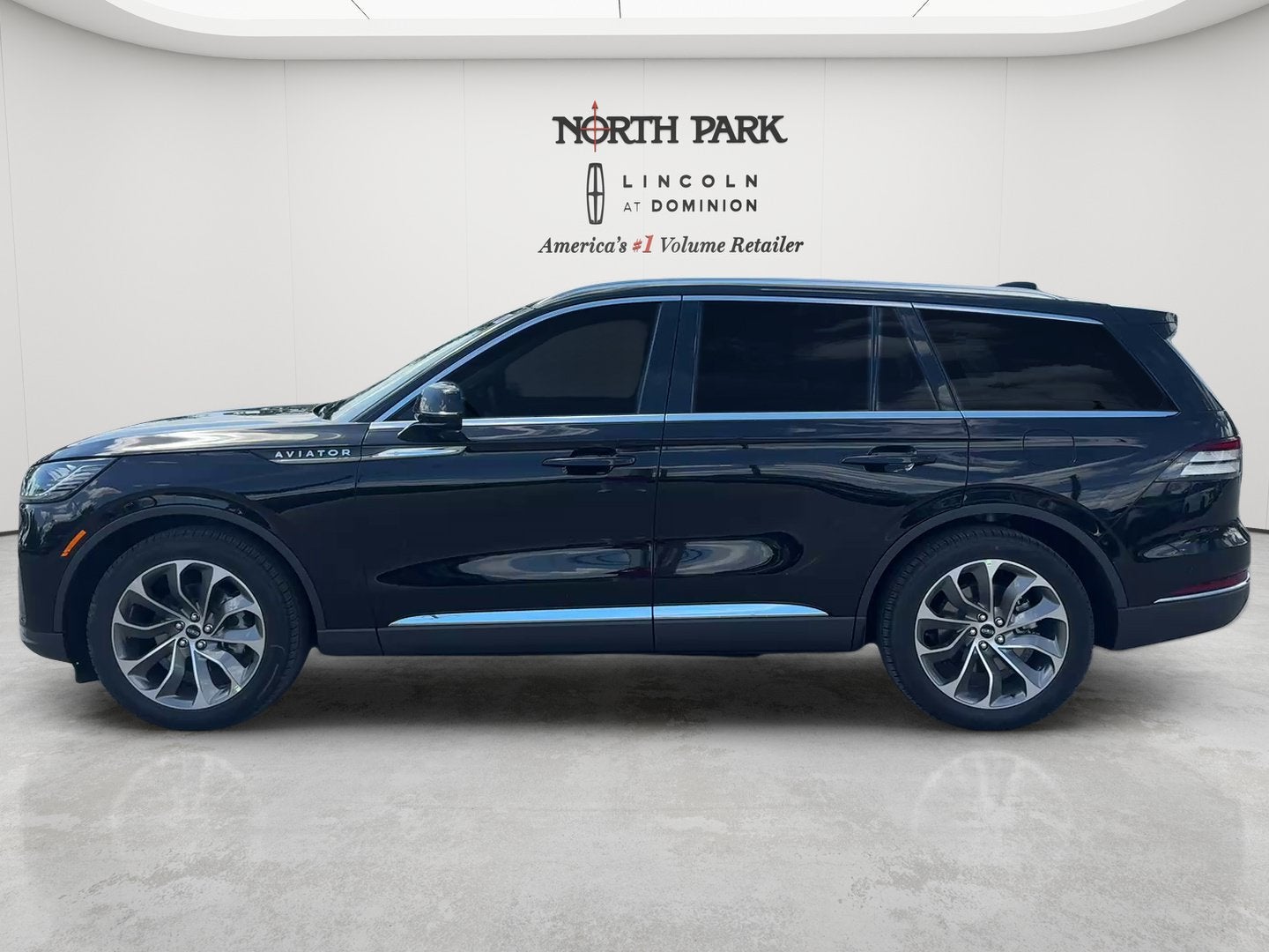 2027 Lincoln Aviator Premiere