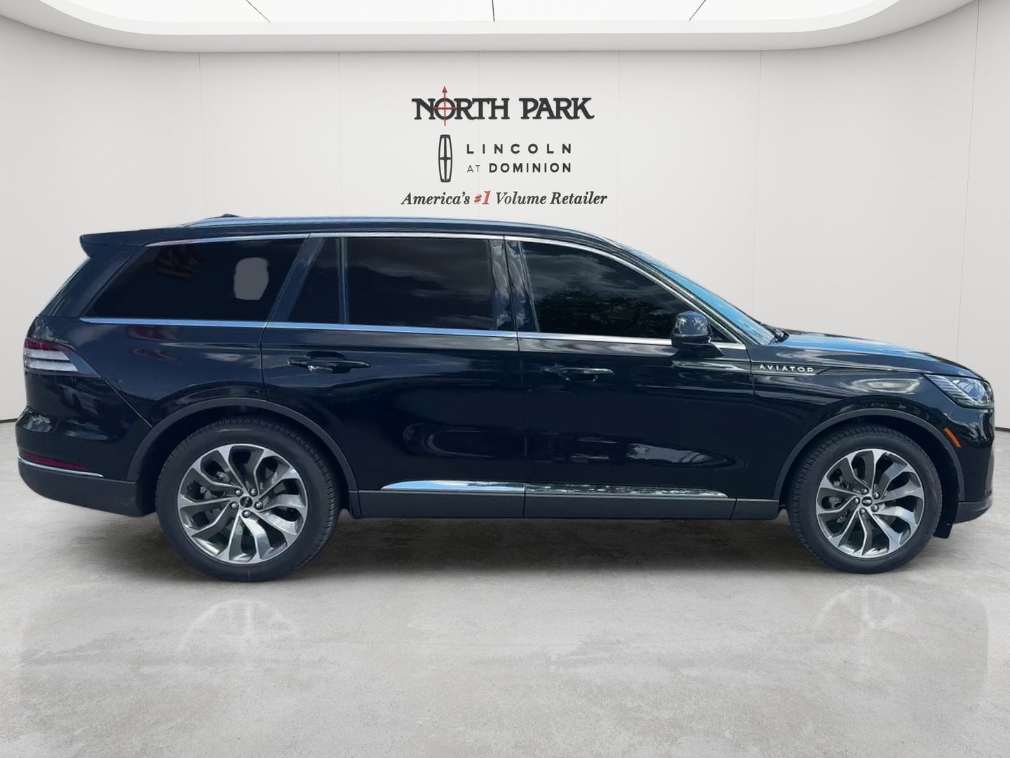 2027 Lincoln Aviator Premiere