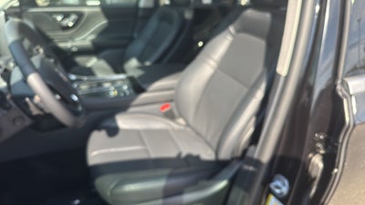 2027 Lincoln Aviator Premiere
