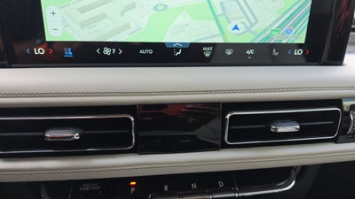 2027 Lincoln Aviator Premiere