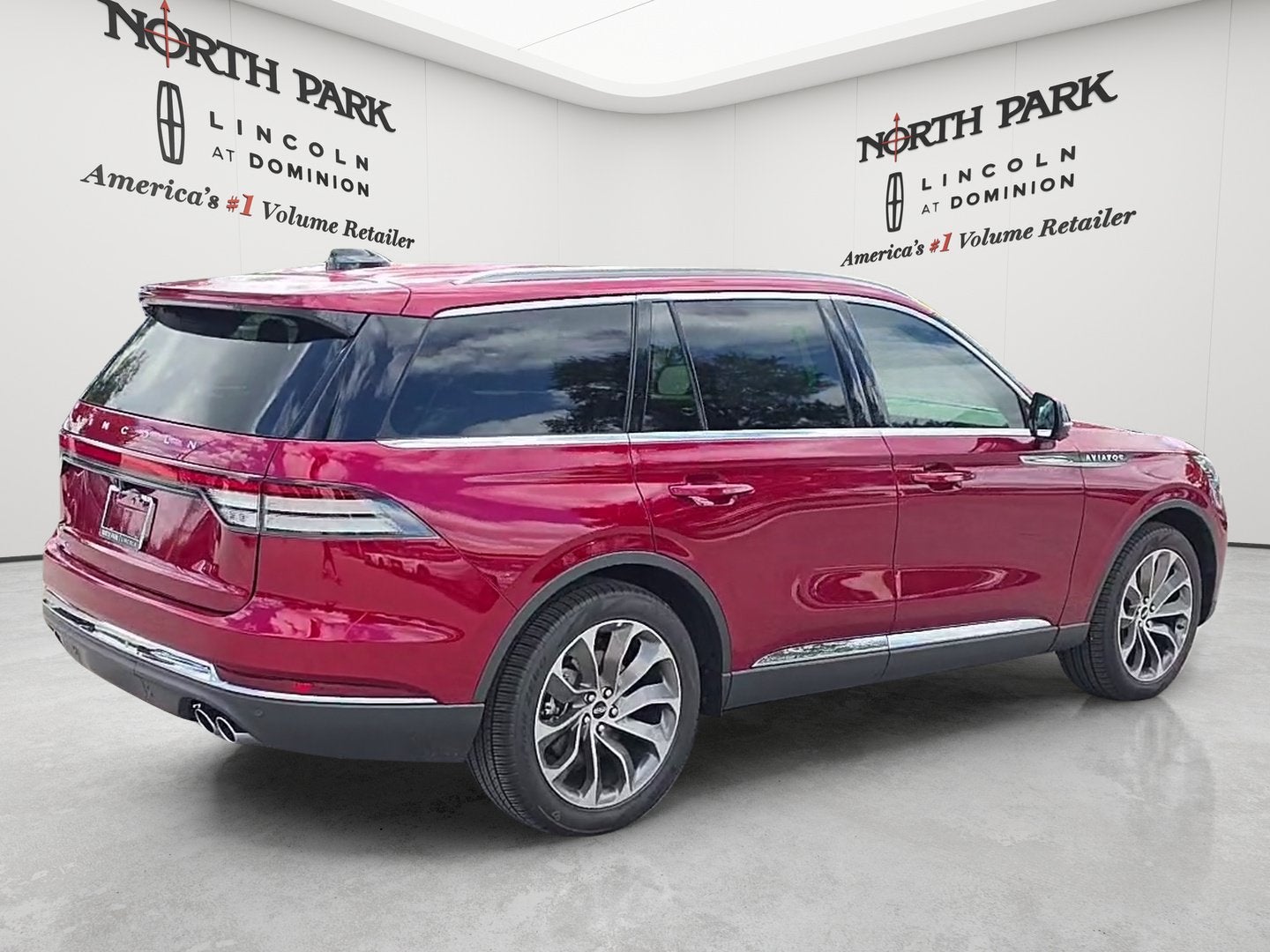 2027 Lincoln Aviator Premiere