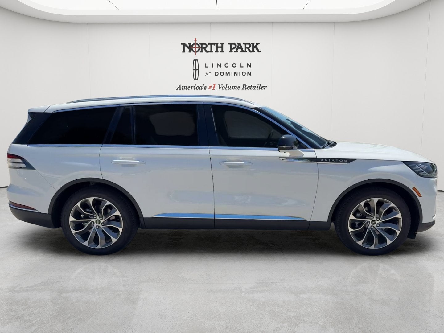 2026 Lincoln Aviator Premiere