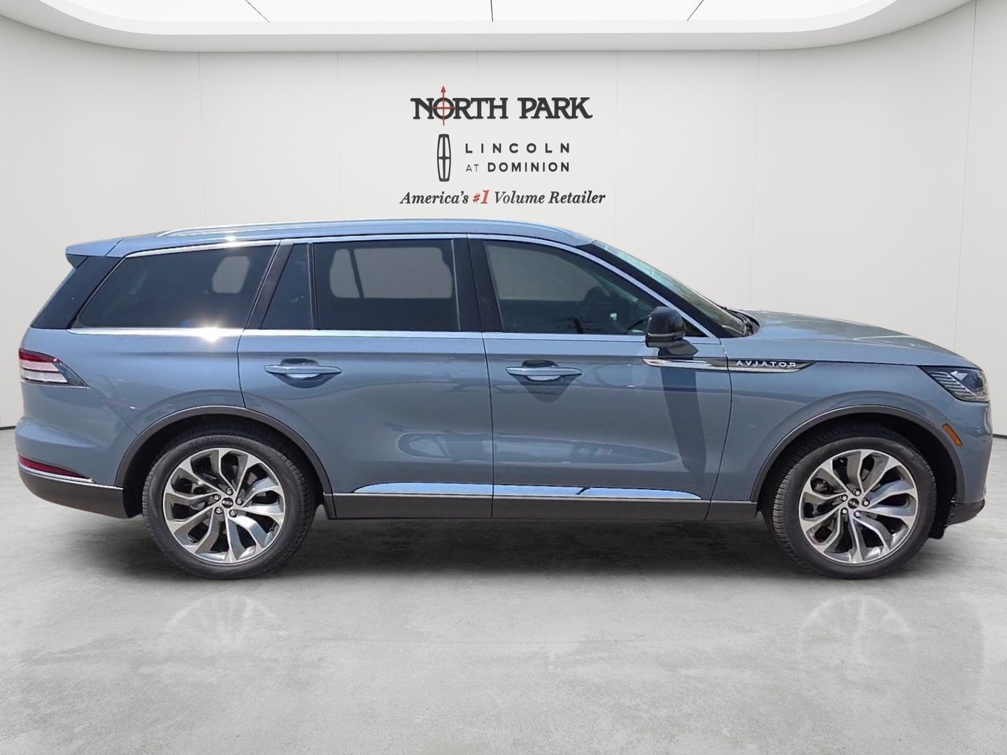 2026 Lincoln Aviator Premiere