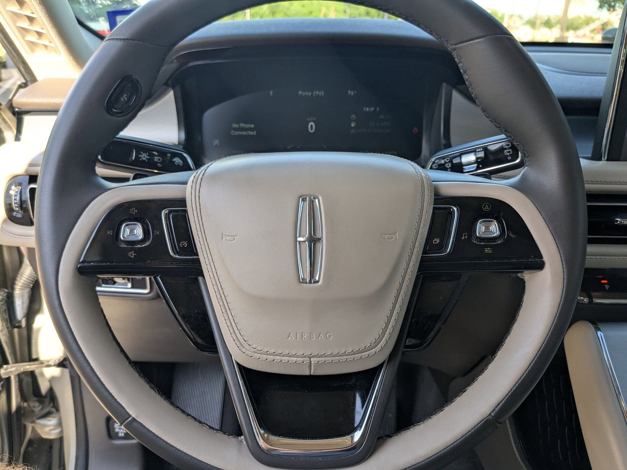 2023 Lincoln Aviator Standard