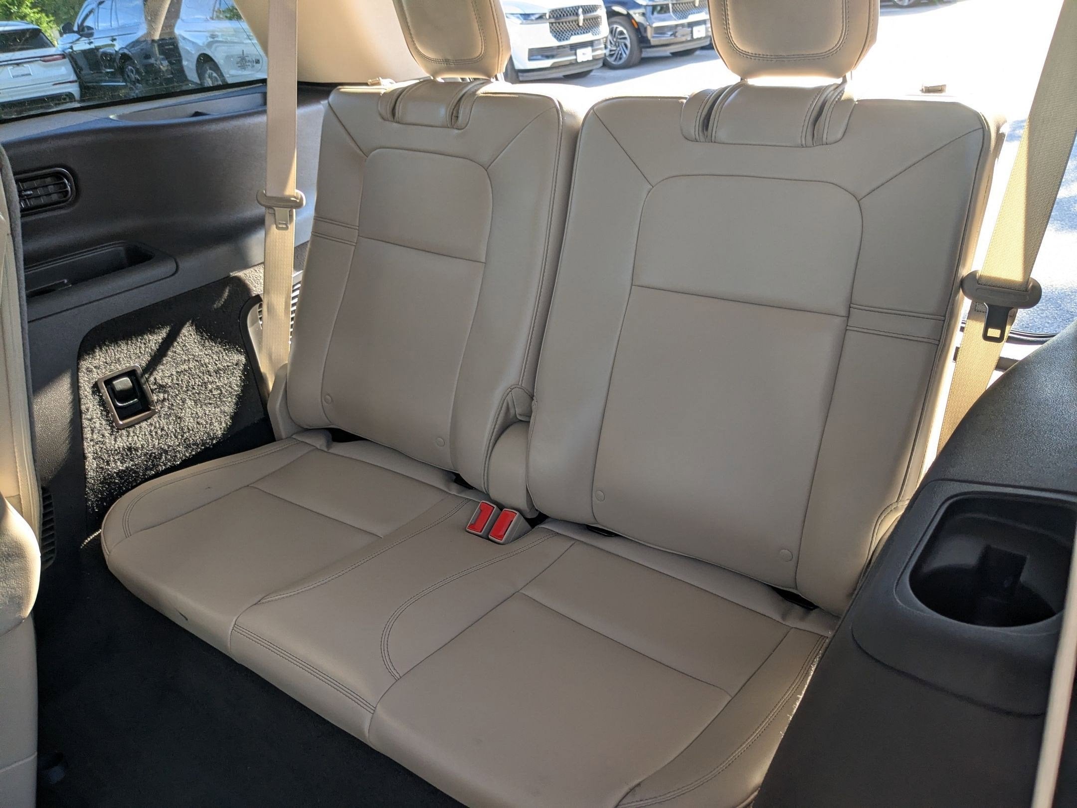 2023 Lincoln Aviator Standard