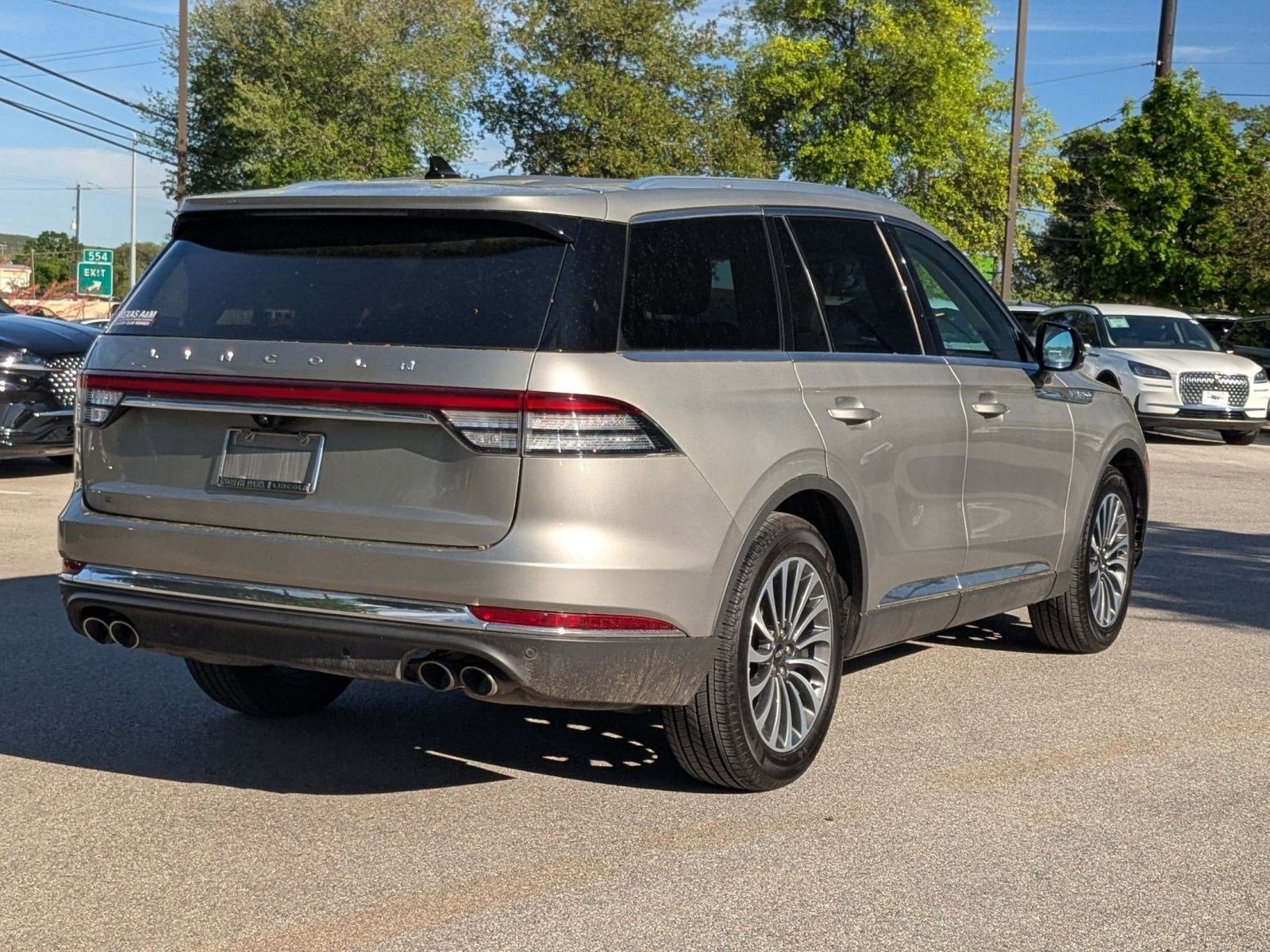 2023 Lincoln Aviator Standard
