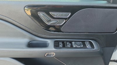2027 Lincoln Aviator Premiere