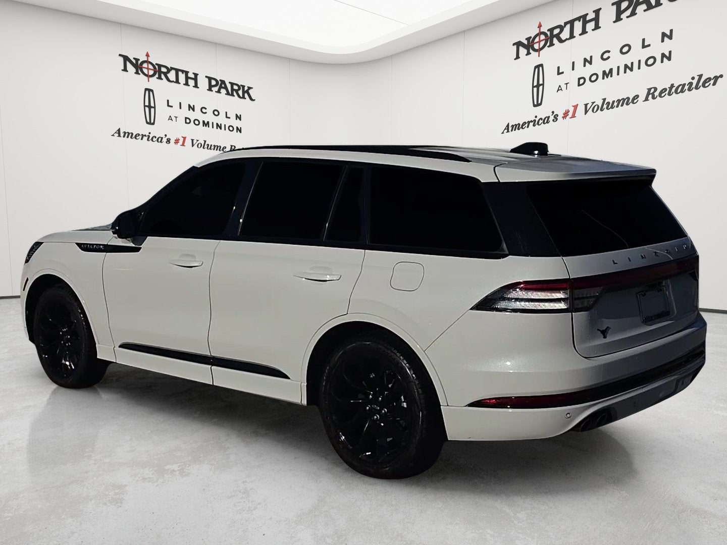 2025 Lincoln Aviator Premiere