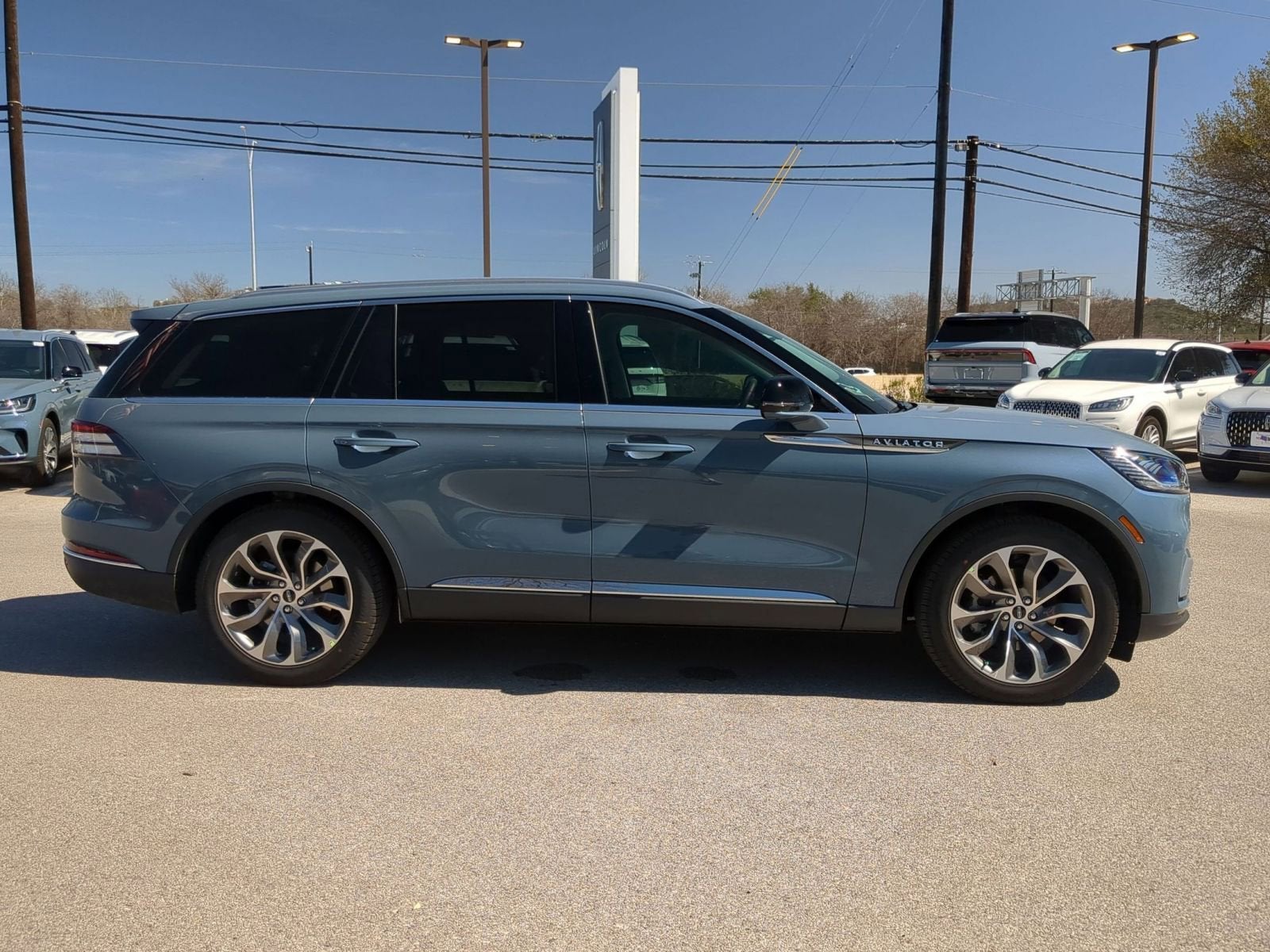 2026 Lincoln Aviator Premiere