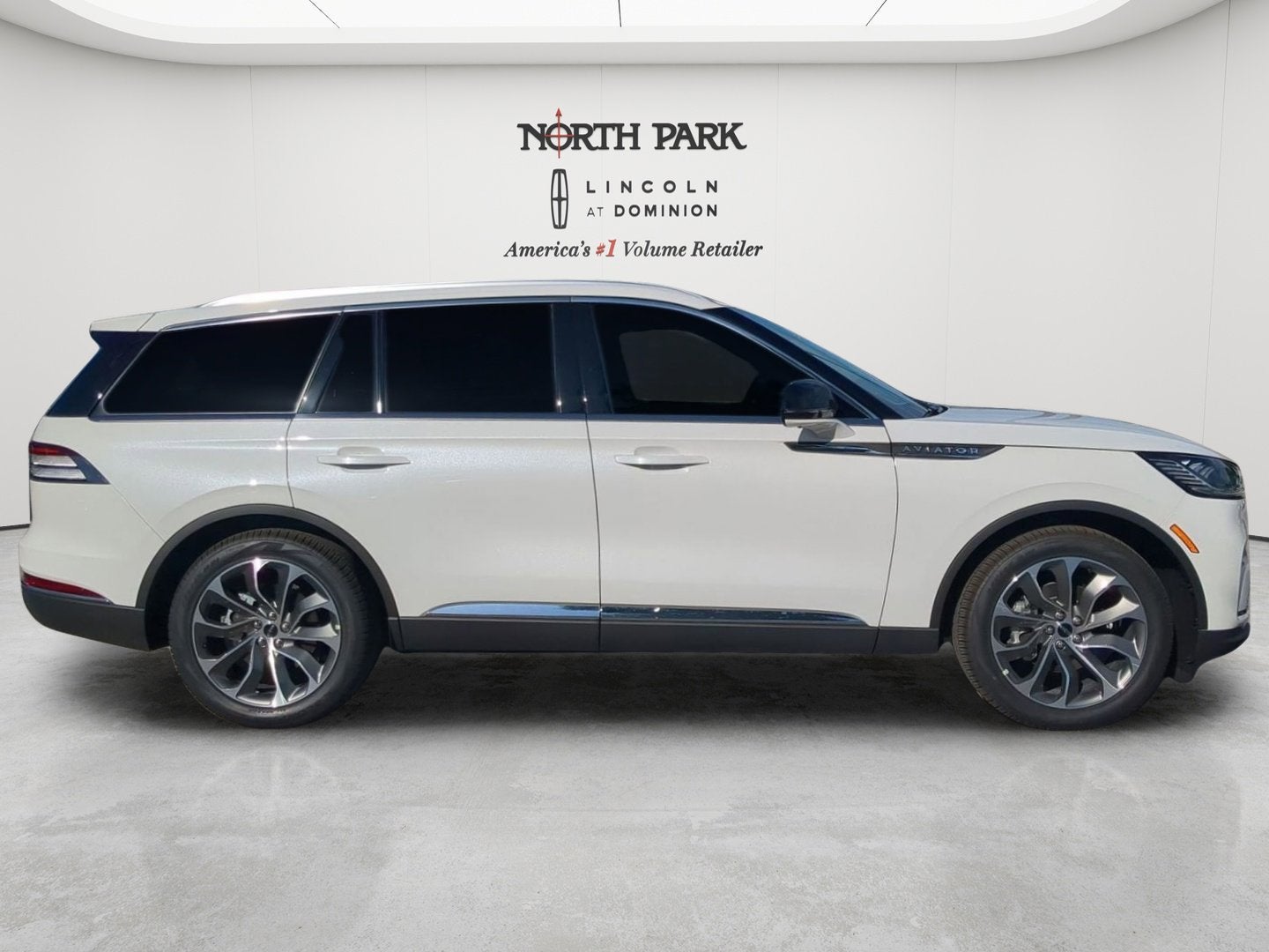 2026 Lincoln Aviator Premiere