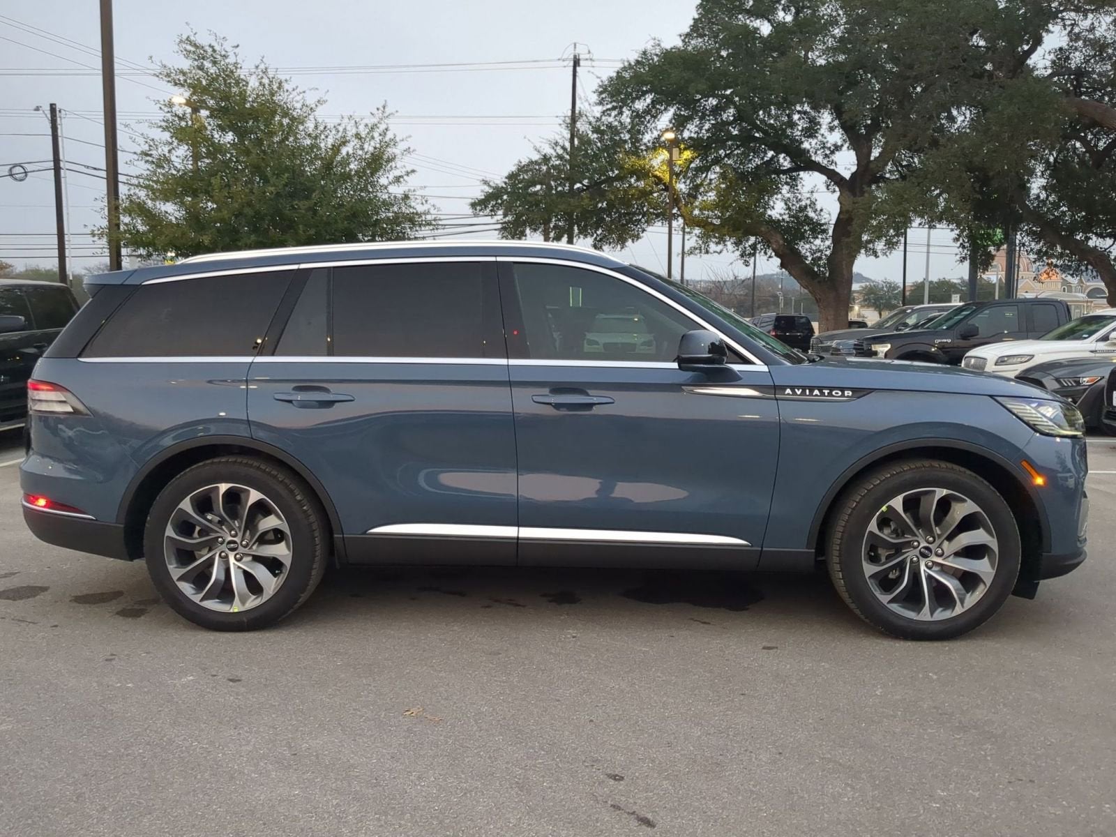 2026 Lincoln Aviator Premiere