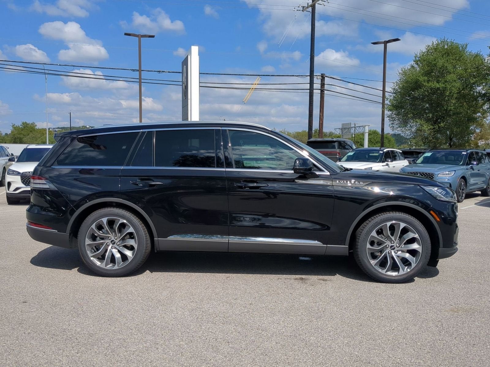 2025 Lincoln Aviator Premiere