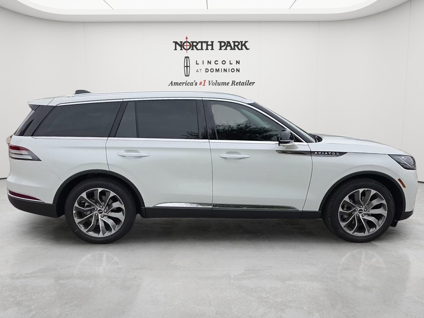 2026 Lincoln Aviator Premiere