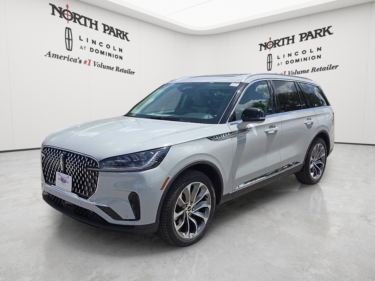 2027 Lincoln Aviator Premiere