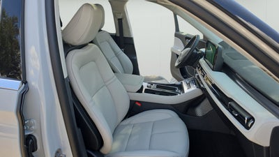 2027 Lincoln Aviator Premiere