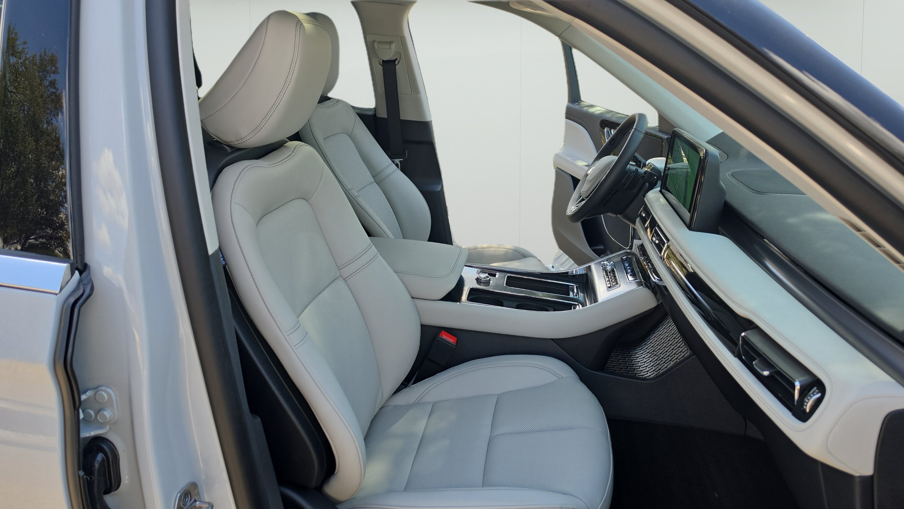 2027 Lincoln Aviator Premiere
