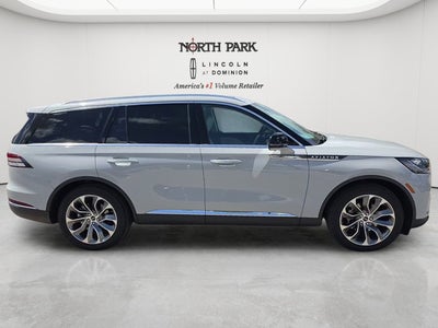 2027 Lincoln Aviator Premiere