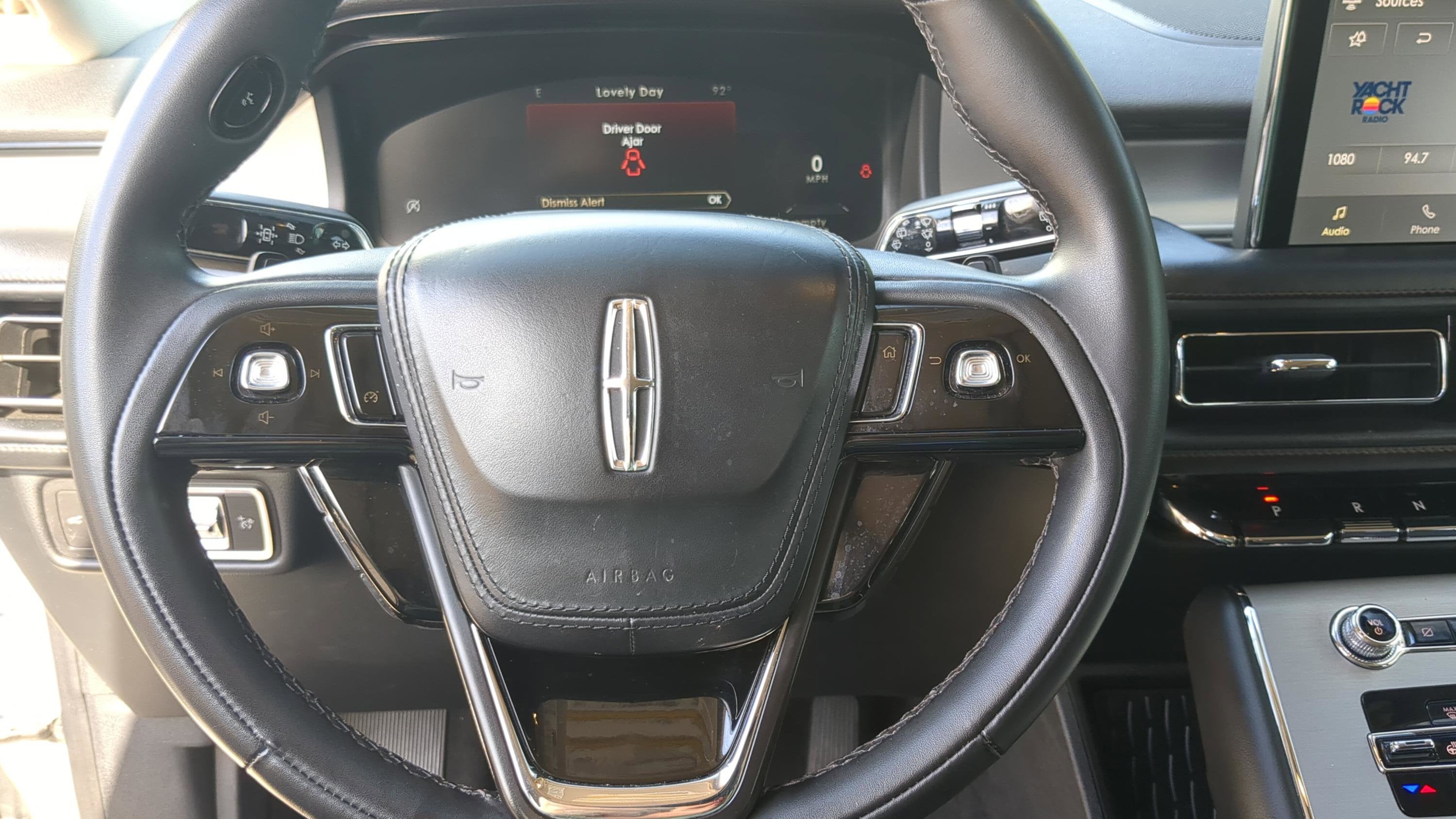 2022 Lincoln Aviator Standard
