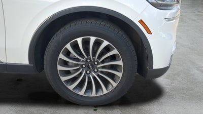 2023 Lincoln Aviator Standard