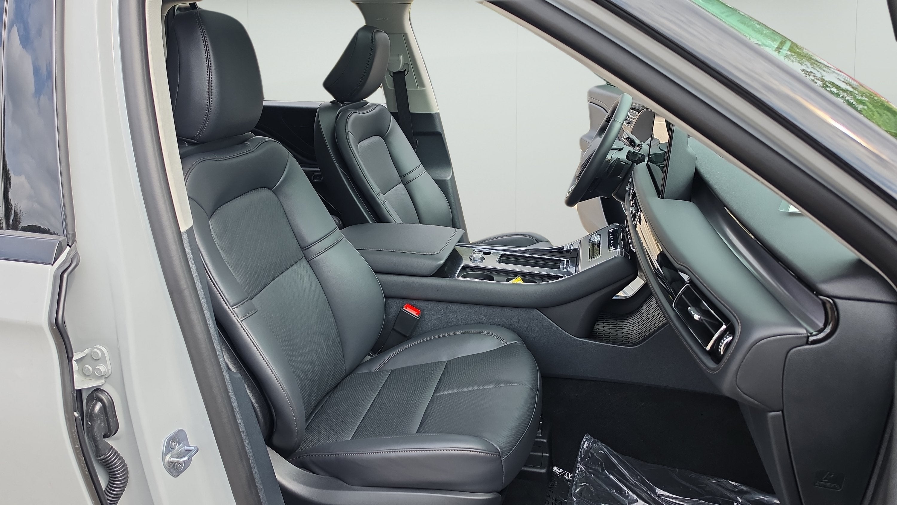 2027 Lincoln Aviator Premiere