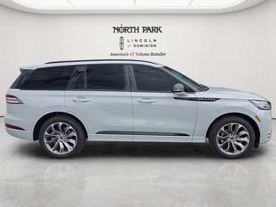 2027 Lincoln Aviator Premiere