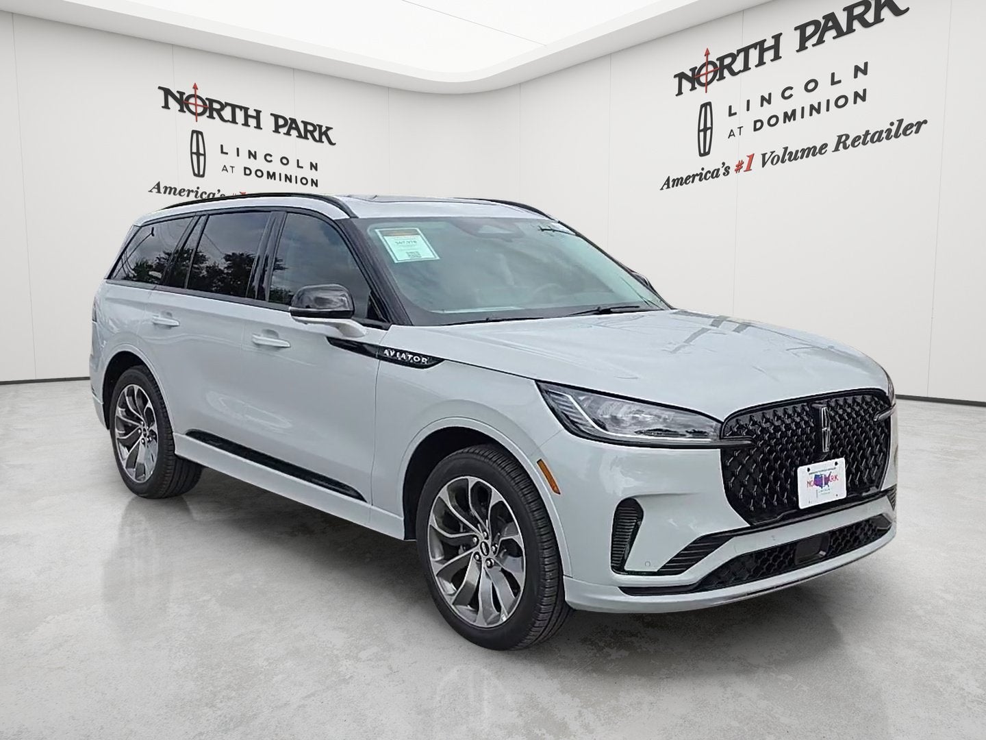 2027 Lincoln Aviator Premiere