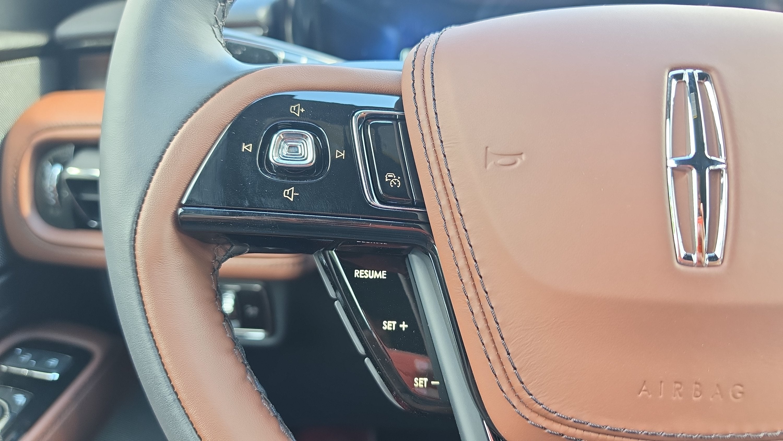 2027 Lincoln Aviator Reserve