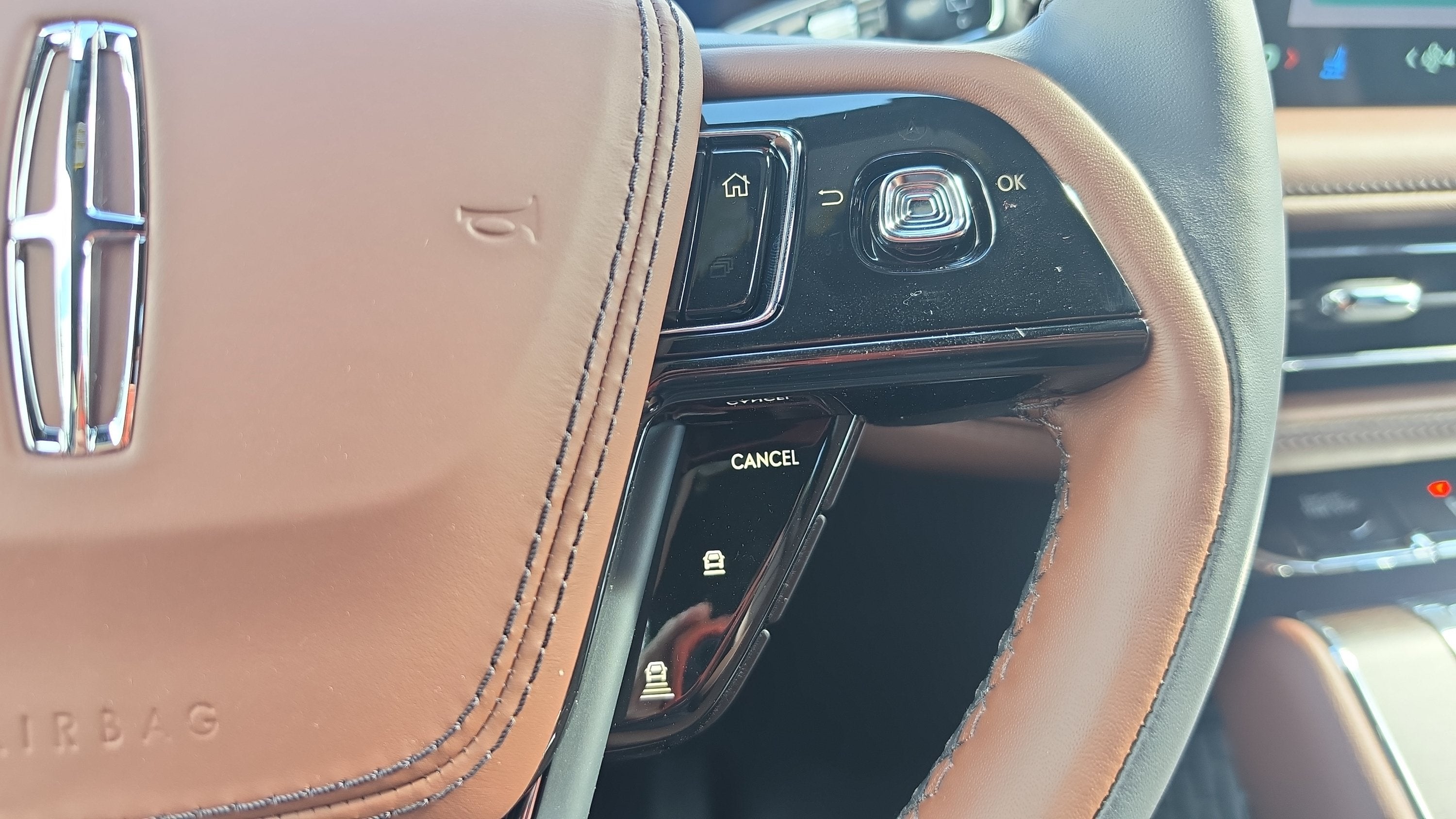 2027 Lincoln Aviator Reserve