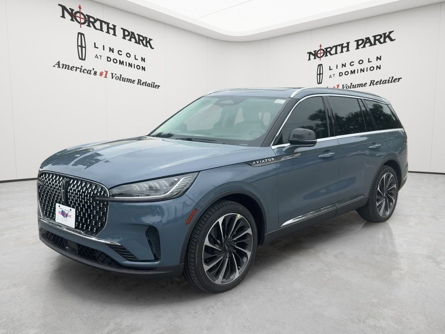 2027 Lincoln Aviator Reserve
