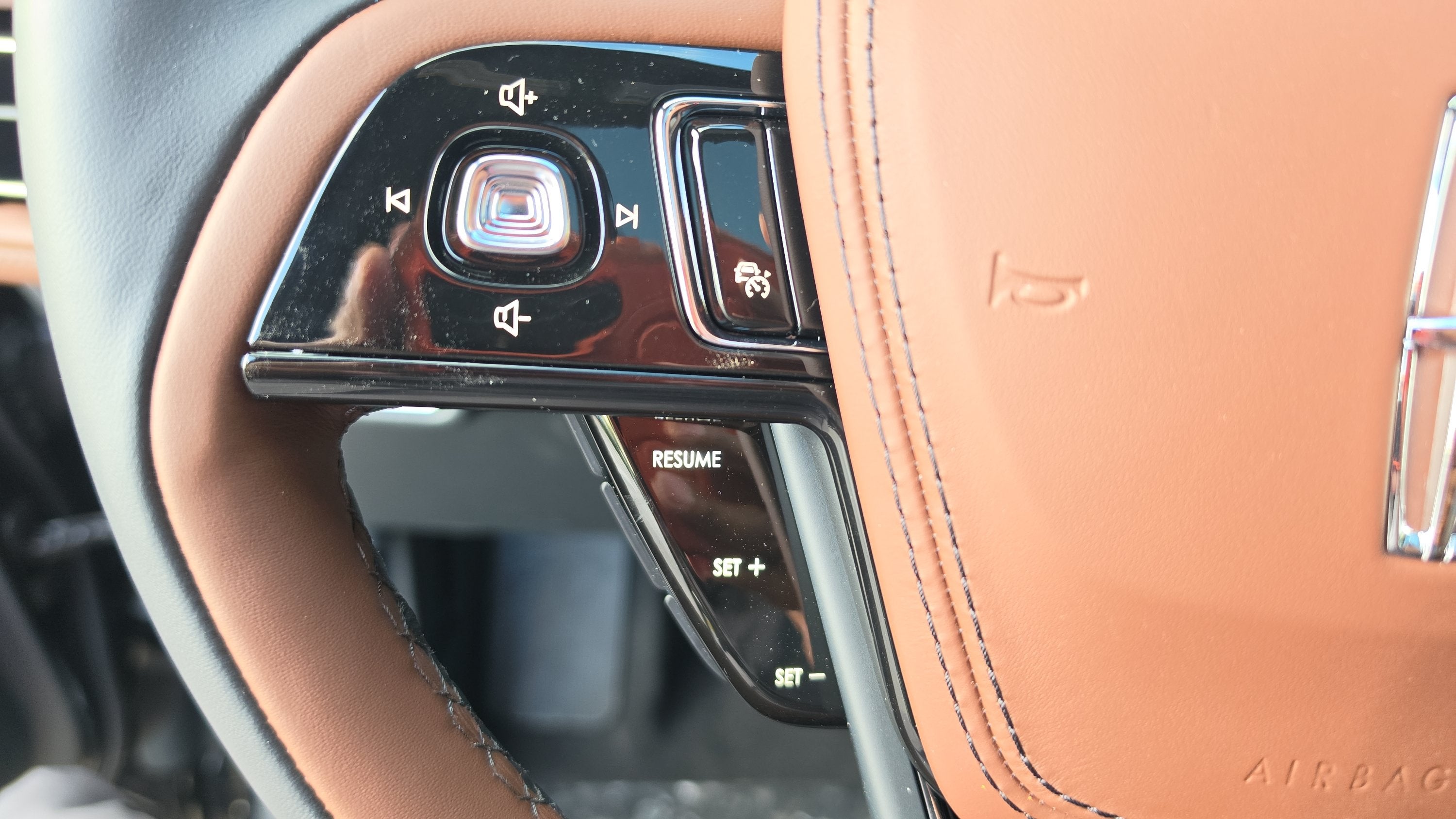 2027 Lincoln Aviator Reserve