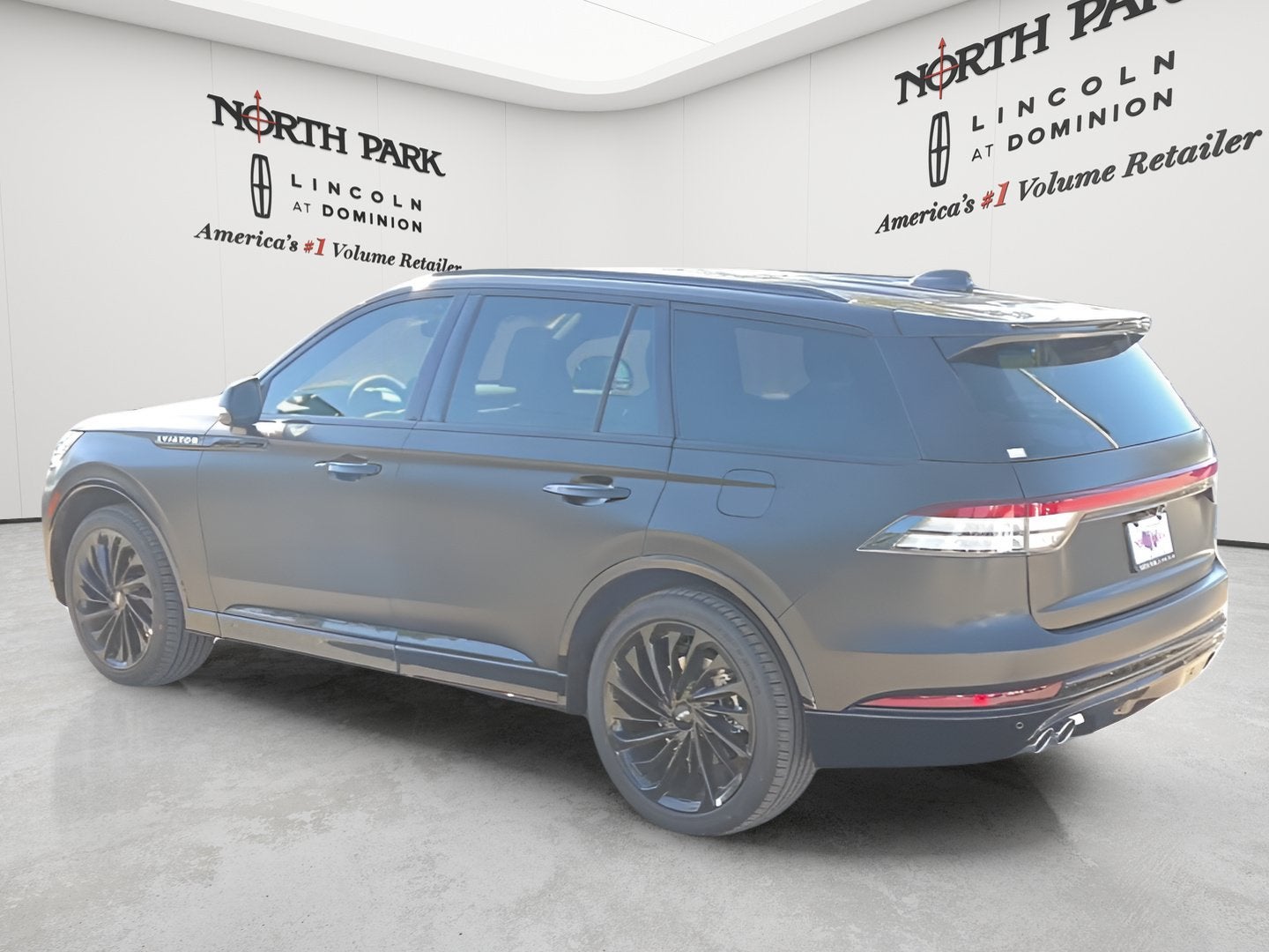2027 Lincoln Aviator Reserve
