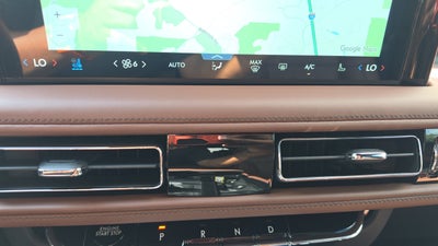 2027 Lincoln Aviator Reserve