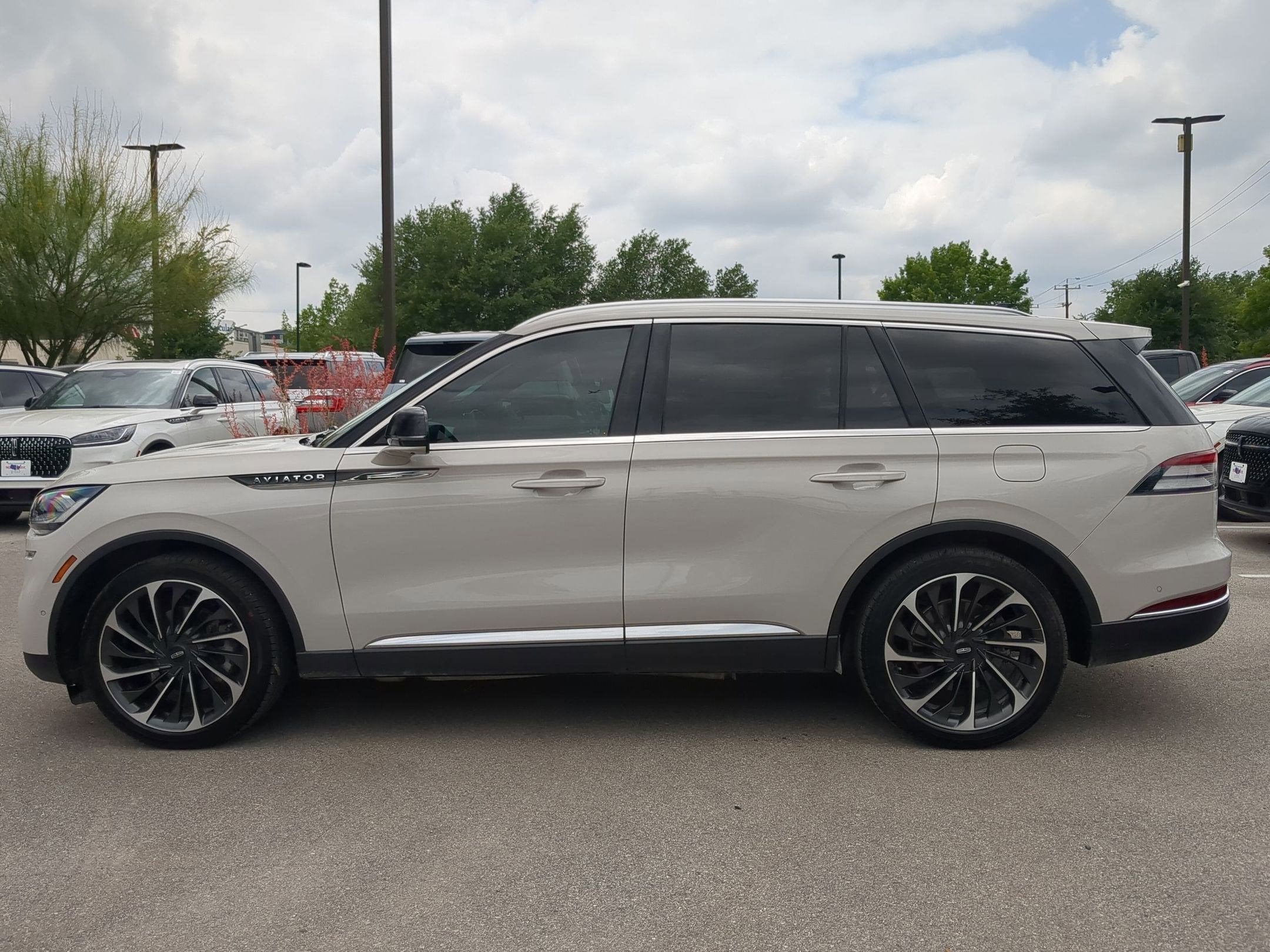 2023 Lincoln Aviator Reserve