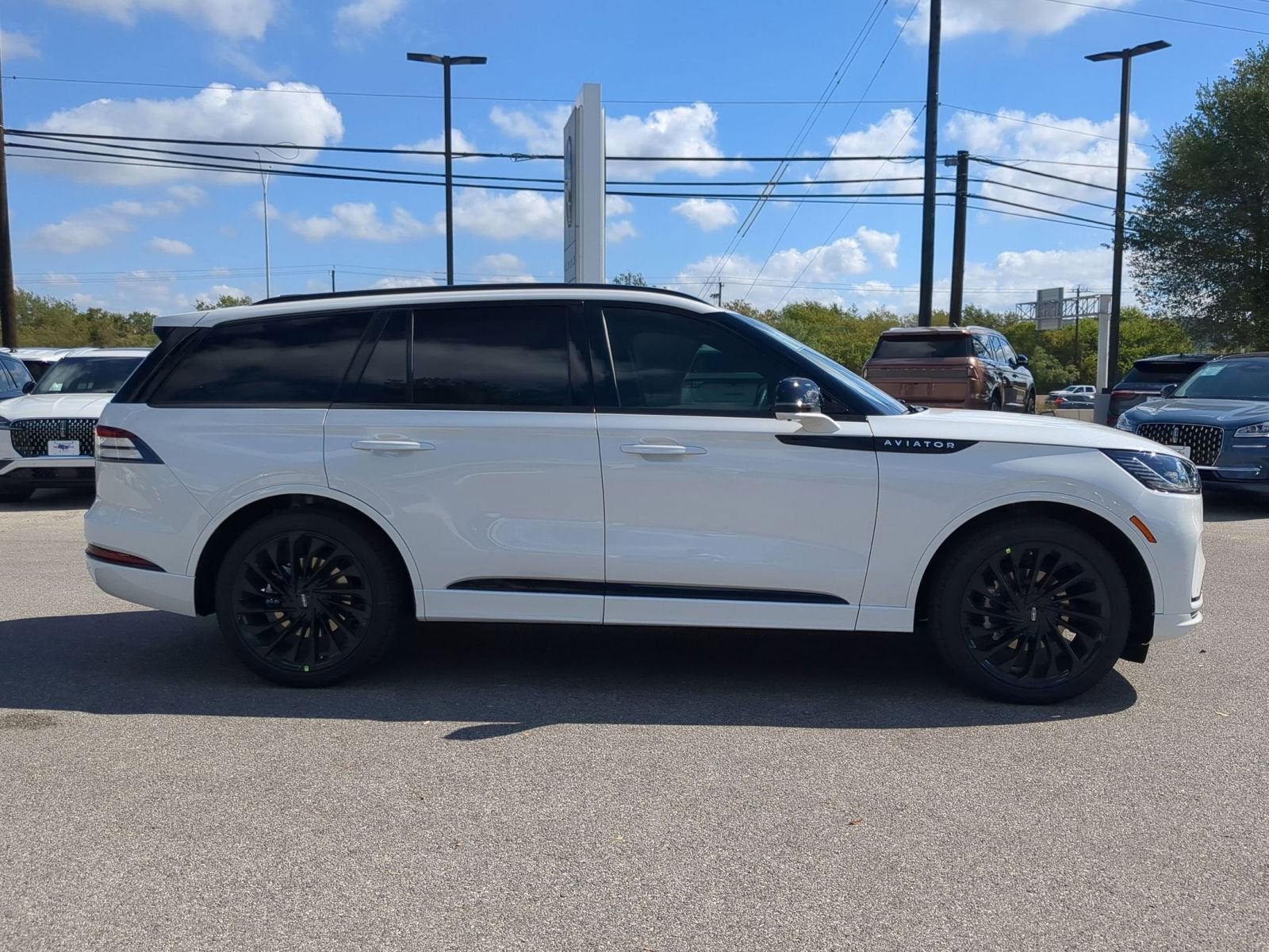 2025 Lincoln Aviator Reserve